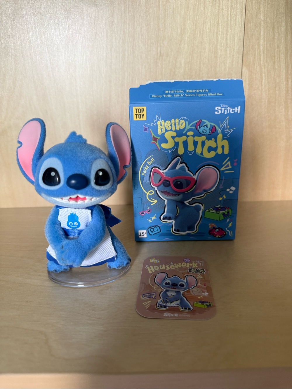 Disney "Hello, Stitch!" Summer Series Figurine, Housework